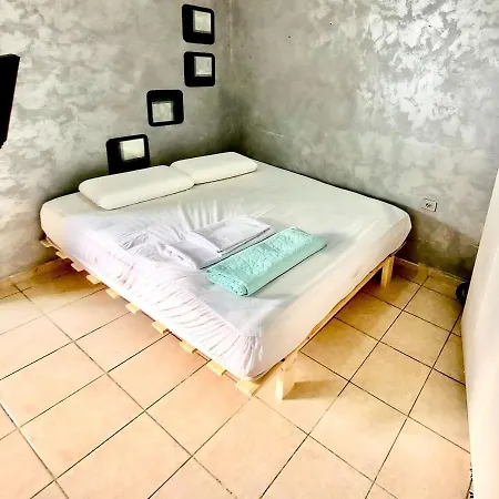 סטודיו על הים Apartment Bat Yam Exterior photo